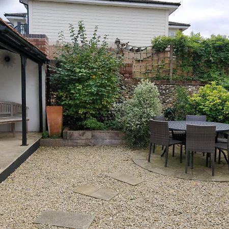 Henry VIII Cottage In The Heart Of Henley ภายนอก รูปภาพ